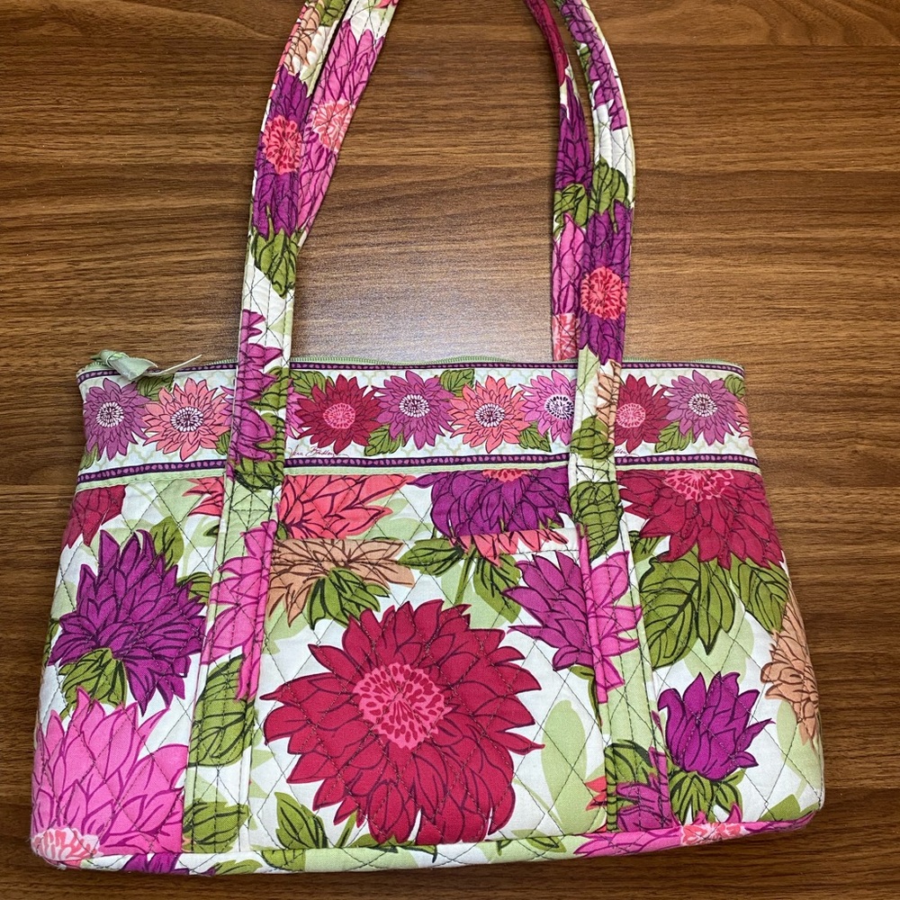 Vera Bradley tote bag